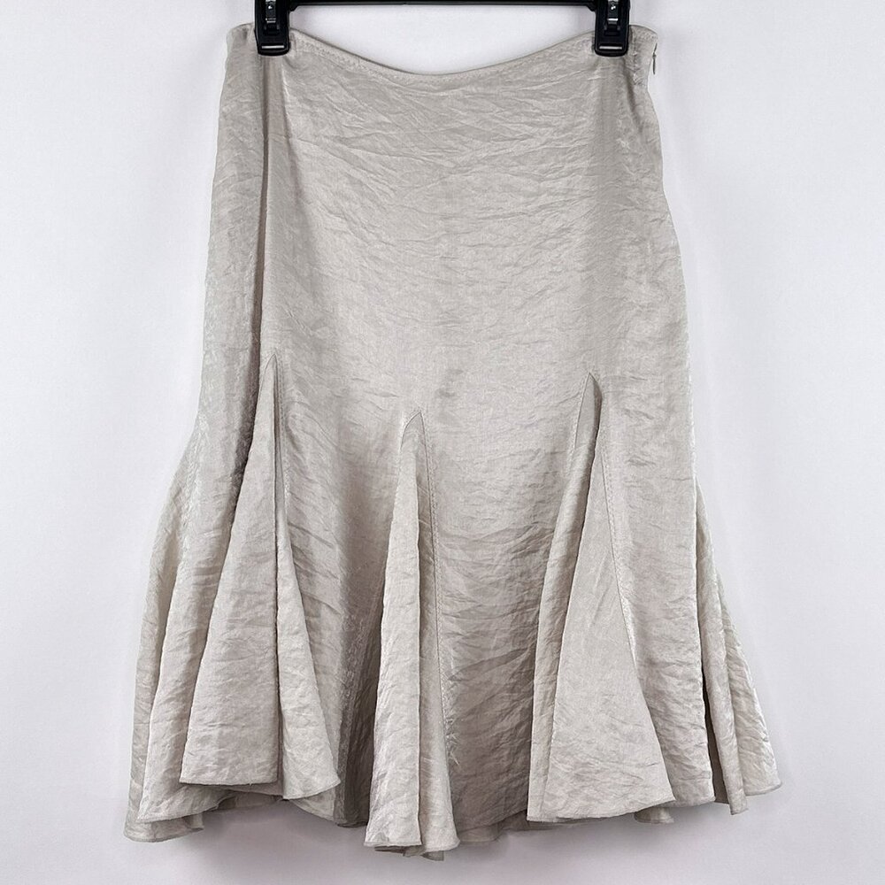 White House Black Market Skirt Crinkle-Texture Champagne Godet Inserts Size 4